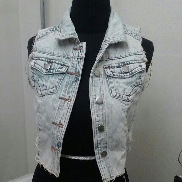 Thread & Supply Jackets & Blazers - Awesome Acid Wash Denim Vest Thread & Supply Jackets & Blazers - Awesome Acid Wash Denim Vest